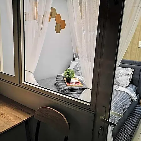 Shore Residences Mall Of Asia Pool View 200Mbps Free Wi-Fi